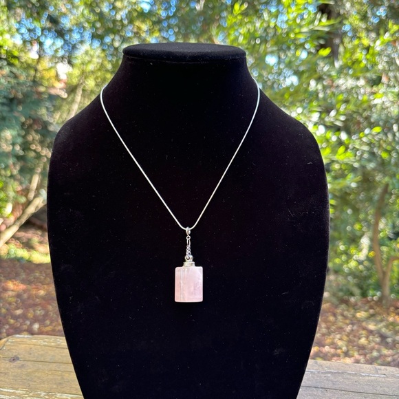🌹Eternal Essence🩷 Rose Quartz Bottle Necklace on sterling silver - Picture 6 of 6